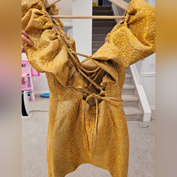 Eliya The Label Felicity Dress - Picture 6 of 7